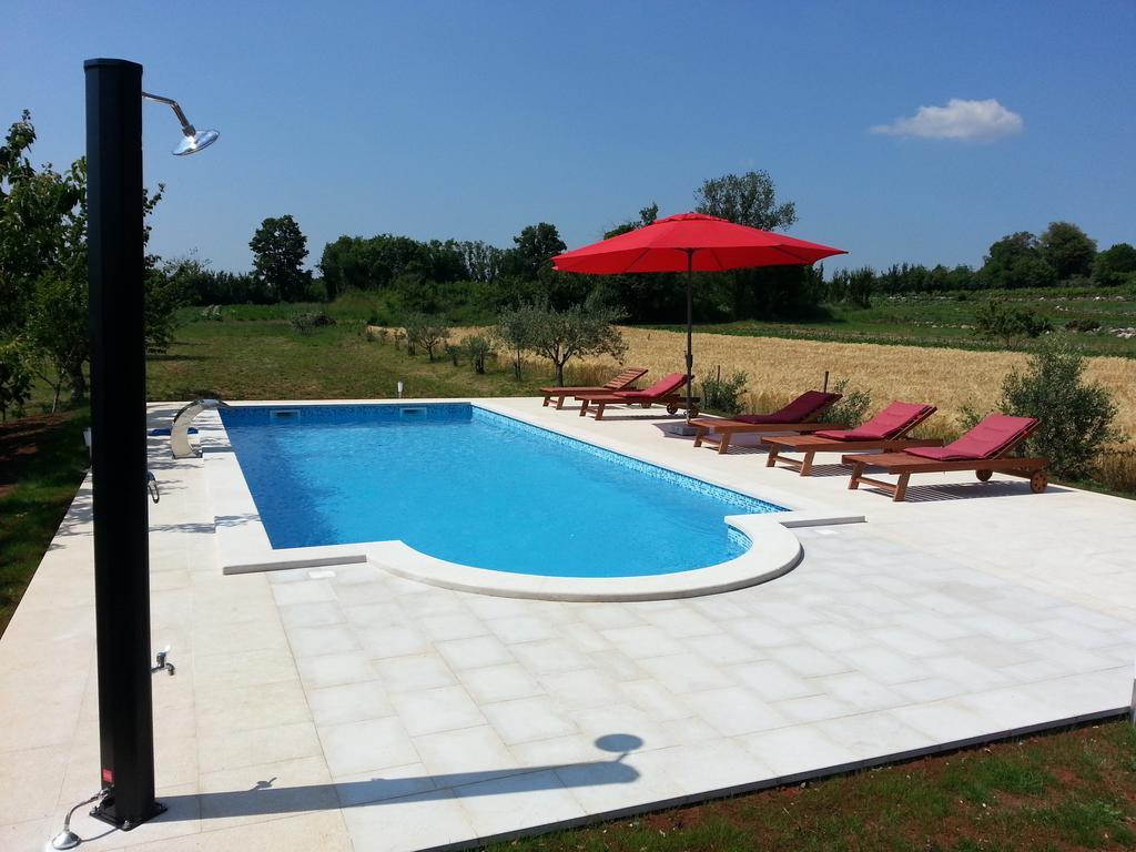 Villa Dorina Барбан Номер фото